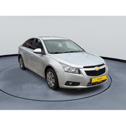 195.000 TL PEŞİNATLA //KREDİLİ//SENETLİ //KREDİ KARTINA 12 AY TAKSİTLE// SATIŞ İMKANI (2010 MODEL CHEVROLET CRUZE)