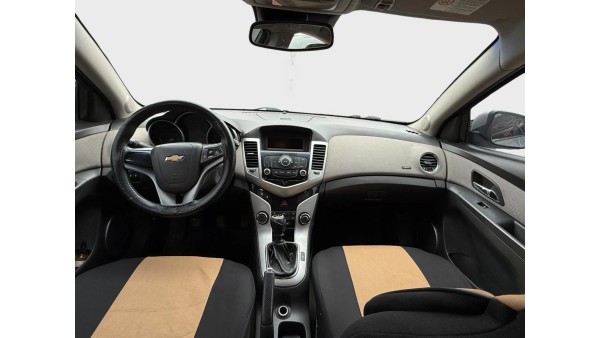 195.000 TL PEŞİNATLA //KREDİLİ//SENETLİ //KREDİ KARTINA 12 AY TAKSİTLE// SATIŞ İMKANI (2010 MODEL CHEVROLET CRUZE)