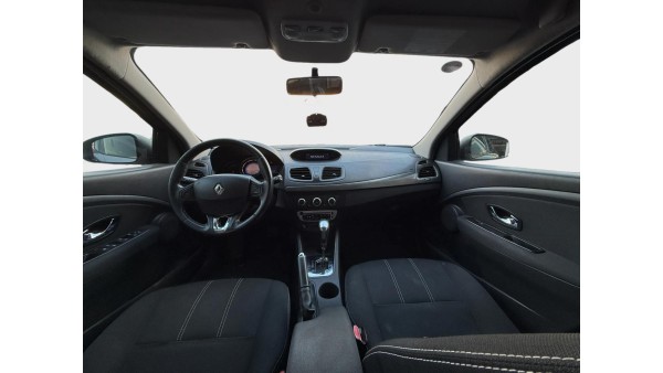 295.000 TL PEŞİNATLA //KREDİLİ//SENETLİ //KREDİ KARTINA 12 AY TAKSİTLE// SATIŞ İMKANI (2012 MODEL MEGANE 3 OTOMATİK)