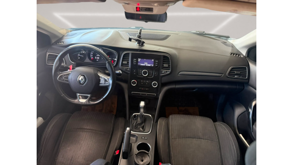 475.000 TL PEŞİNATLA //KREDİLİ//SENETLİ //KREDİ KARTINA 12 AY TAKSİTLE// SATIŞ İMKANI (2017 MODEL RENAULT MEGANE OTOMATİK)