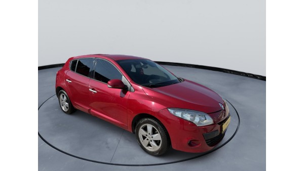 295.000 TL PEŞİNATLA //KREDİLİ//SENETLİ //KREDİ KARTINA 12 AY TAKSİTLE// SATIŞ İMKANI (2012 MODEL MEGANE 3 OTOMATİK)