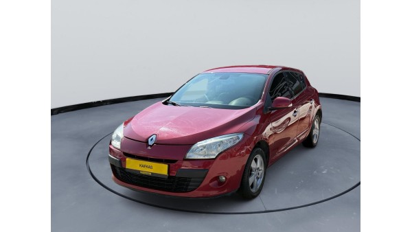 295.000 TL PEŞİNATLA //KREDİLİ//SENETLİ //KREDİ KARTINA 12 AY TAKSİTLE// SATIŞ İMKANI (2012 MODEL MEGANE 3 OTOMATİK)