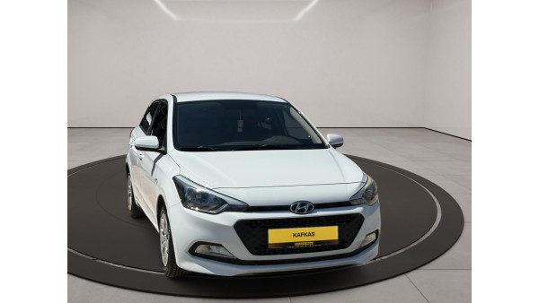 555.000 TL PEŞİNATLA //KREDİLİ//SENETLİ //KREDİ KARTINA 12 AY TAKSİTLE// SATIŞ İMKANI (2016 MODEL HYUNDAİ İ-20 OTOMATİK)