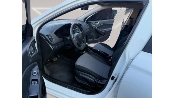555.000 TL PEŞİNATLA //KREDİLİ//SENETLİ //KREDİ KARTINA 12 AY TAKSİTLE// SATIŞ İMKANI (2016 MODEL HYUNDAİ İ-20 OTOMATİK)
