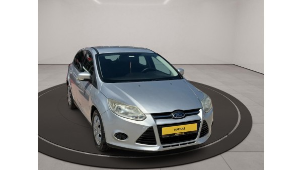 395.000 TL PEŞİNATLA //KREDİLİ//SENETLİ //KREDİ KARTINA 12 AY TAKSİTLE// SATIŞ İMKANI (2013 MODEL FORD FOCUS)