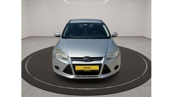 395.000 TL PEŞİNATLA //KREDİLİ//SENETLİ //KREDİ KARTINA 12 AY TAKSİTLE// SATIŞ İMKANI (2013 MODEL FORD FOCUS)