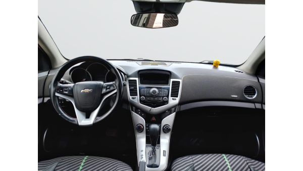 CHEVROLET CRUZE 350 BİN TL PEŞİNATLA //36 VADE İLE SENETLİ//K.KARTINA 12 TAKSİT