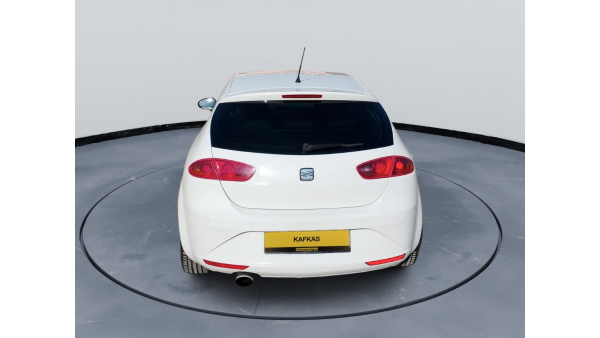 SEAT LEON 399.000TL PEŞİNATLA KREDİLİ//SENETLİ//K.KARTINA 12 AY TAKSİTLE