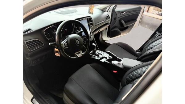585.000 TL PEŞİNATLA //KREDİLİ//SENETLİ //KREDİ KARTINA 12 AY TAKSİTLE// SATIŞ İMKANI (2016 MODEL MEGANE OTOMATİK)